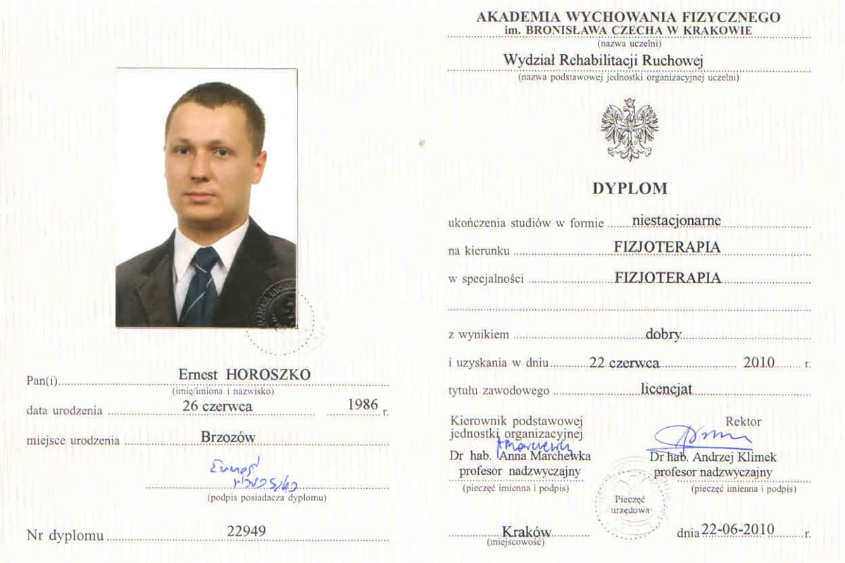 Dyplom ukończenia studiów licencjackich z fizjoterapii